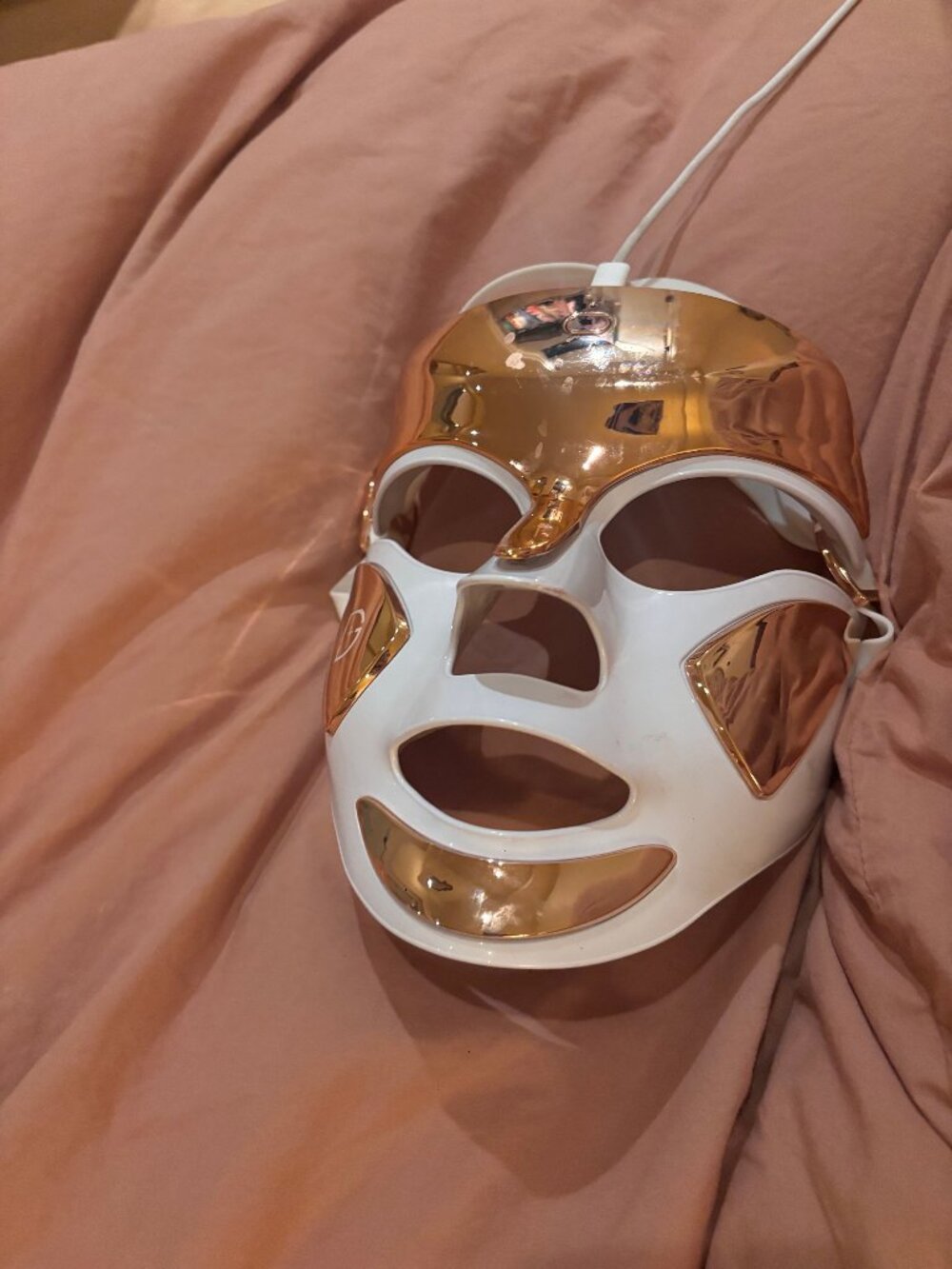 Dr Dennis Gross red light mask | DRx SpectraLite™ FaceWare Pro LED Device